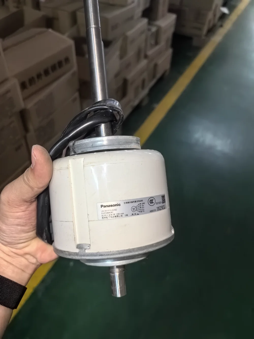 

CS-ME27D0AX8 central air conditioner multi-connected air duct motor L6CBYYYL0282