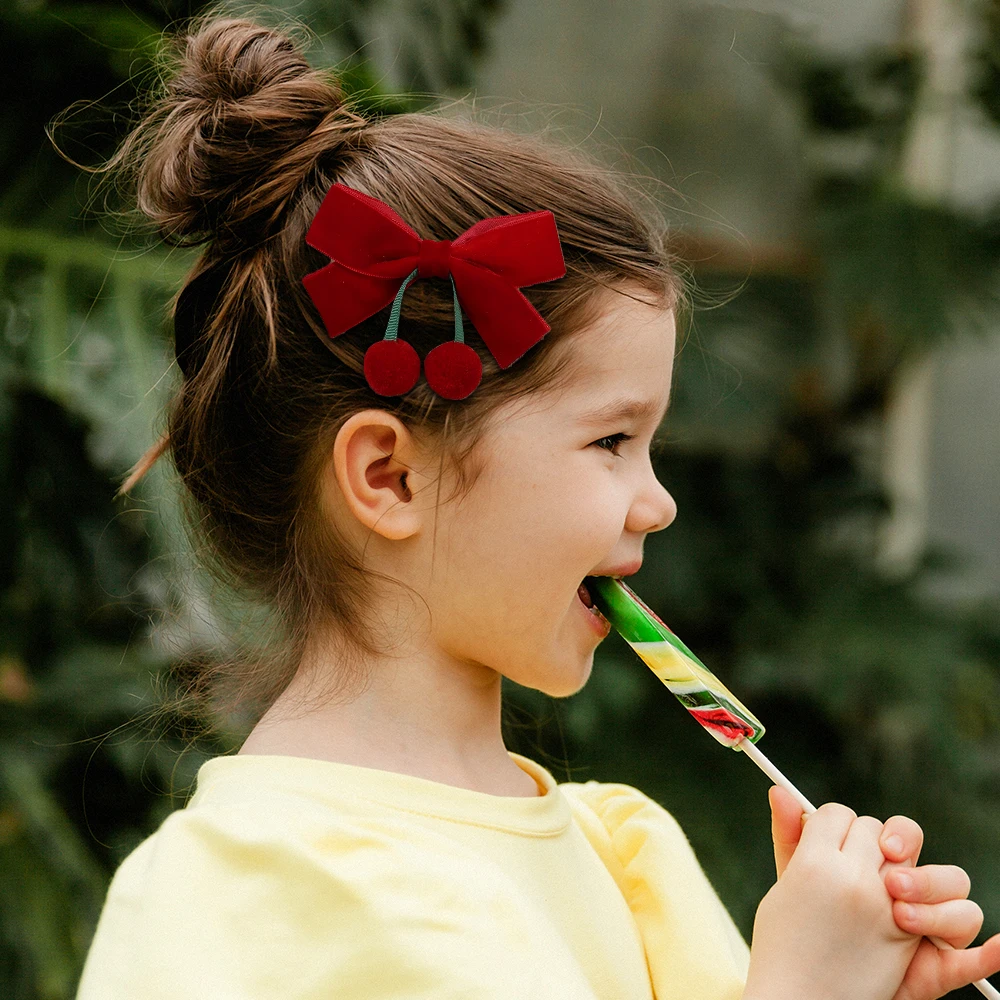 2Pcs Myrica Rubra Bow Hair Clips For Girls New  Velvet Hairpins Plush Ball Barrette Kid Sweet Autumn Winter Headwear Accessories