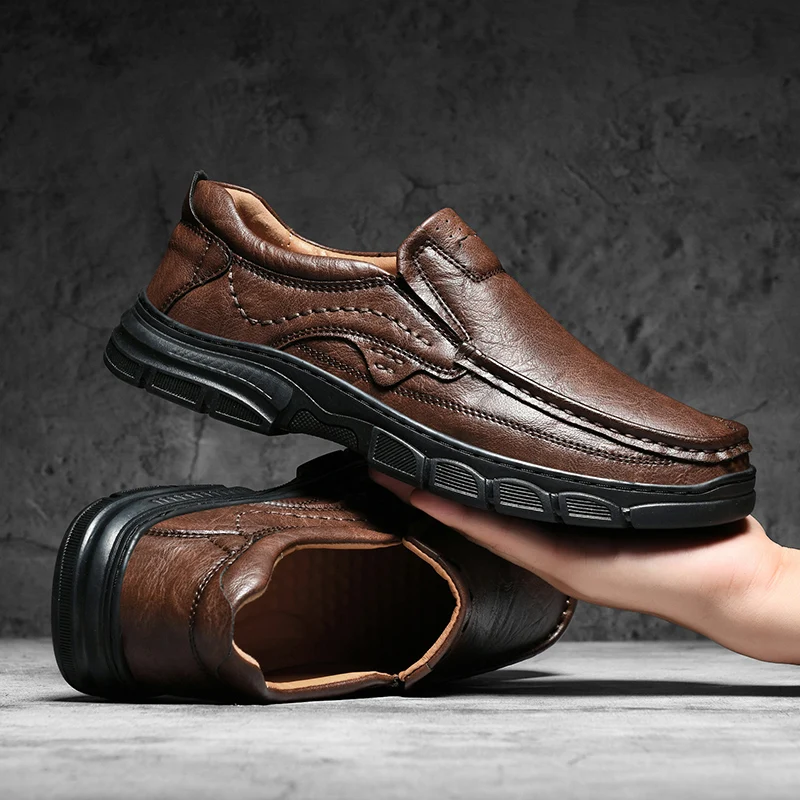 

Men's Shoes Handmade Leather Casual Shoes Outdoor Slip on Loafers Men Leather Shoe Moccasins Walking Shoes Men Non-Slip Sneakers
