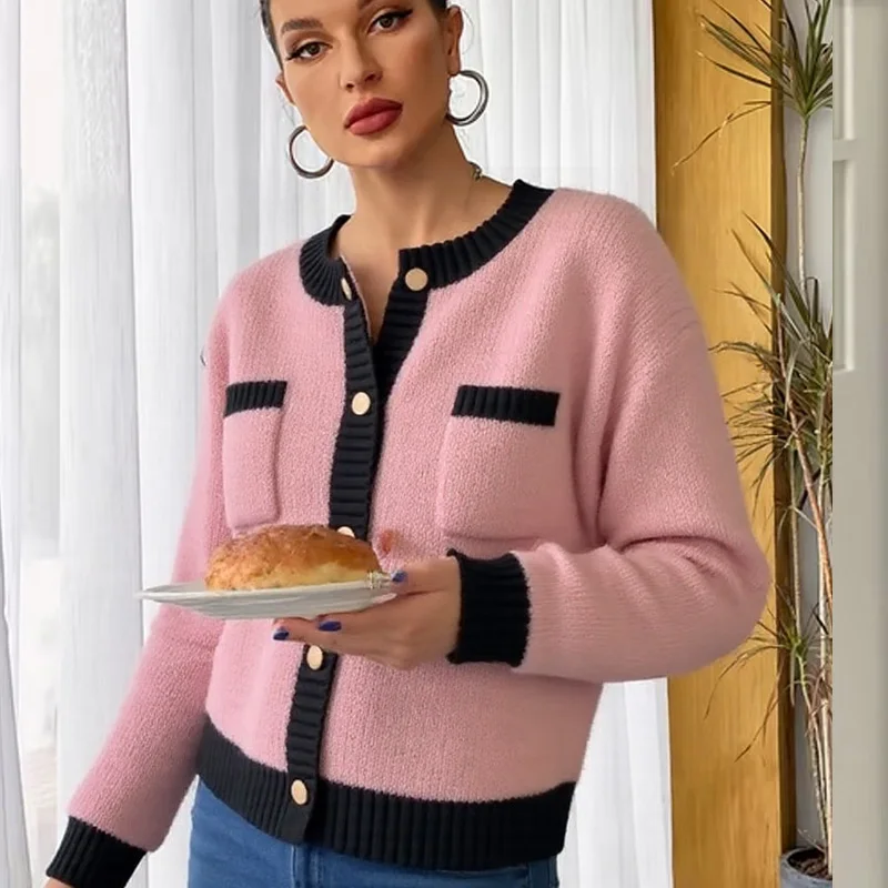 

Модный короткий элегантный свитер, кардиган, новый корейский женский вязаный кардиган с круглым вырезом контрастного цвета, маленький ароматный стиль, осень