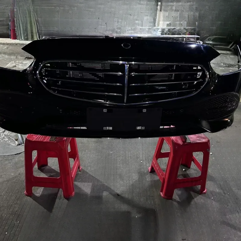 Suitable for Mercedes-Benz W206 W205 C200 C180 C260 C300 front headlight cover disassembly parts