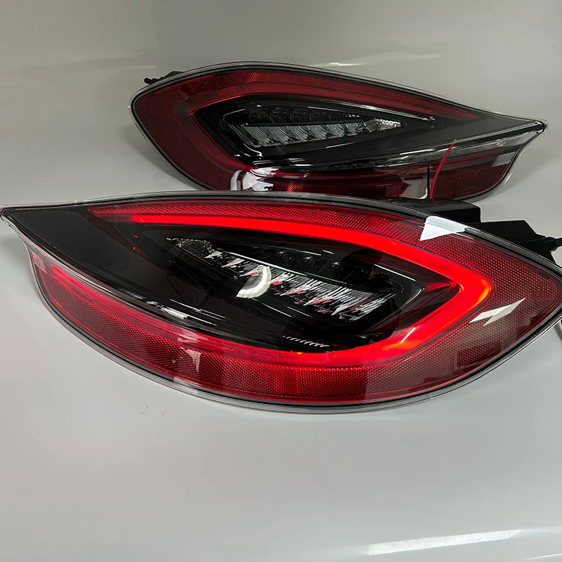 

Car Rear Light Taillight Tail Light for Porsche 981 Boxster Cayman 2013-2015Tail Lamp Brake Lamp Reverse Light Turn Signal