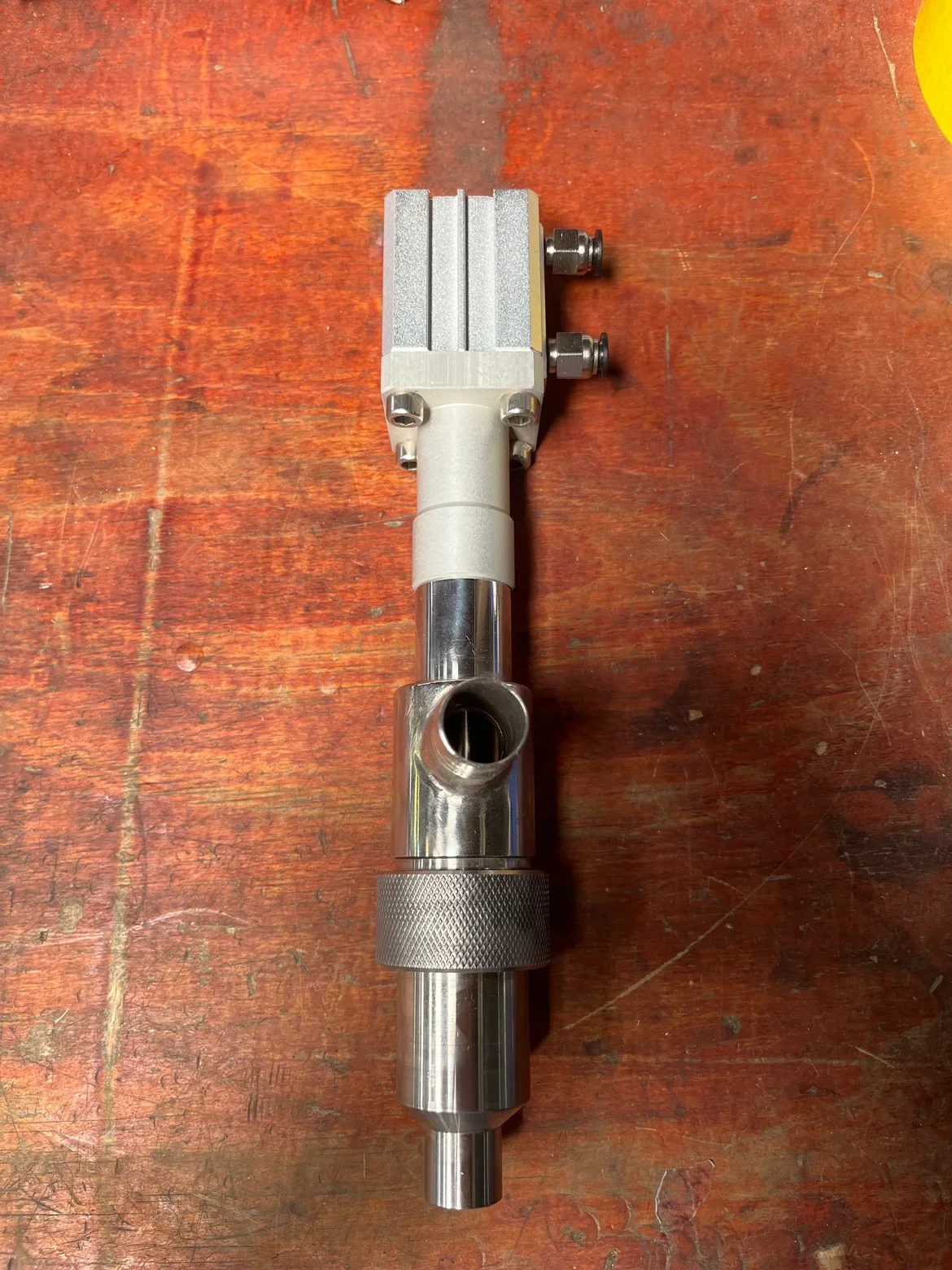 الفولاذ المقاوم للصدأ المكبس الحليب لصق الزبادي الشحوم السائل زجاجة ملء فوهة مع قطع غيار الصمام اليدوي لآلة التعبئة