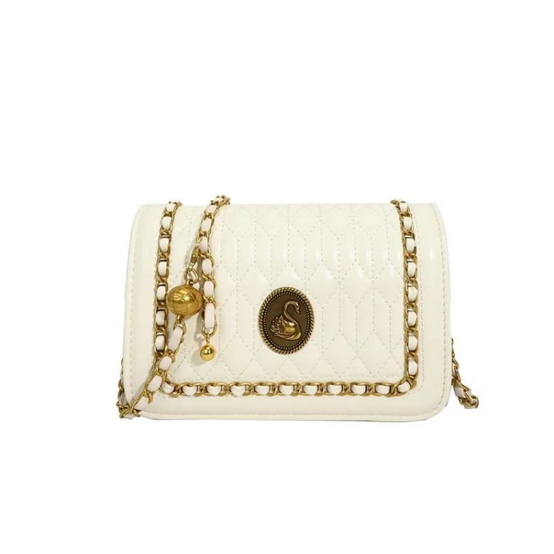 

Vintage Inspired Leather Messenger Bag With Crossbody Strap Practical Daily Use