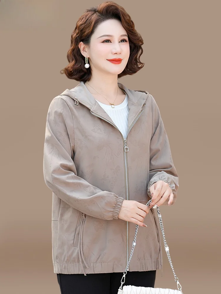 

Новая весенняя повседневная куртка в корейском стиле для женщин среднего и старшего возраста, модель 2025 года, от ведущего бренда