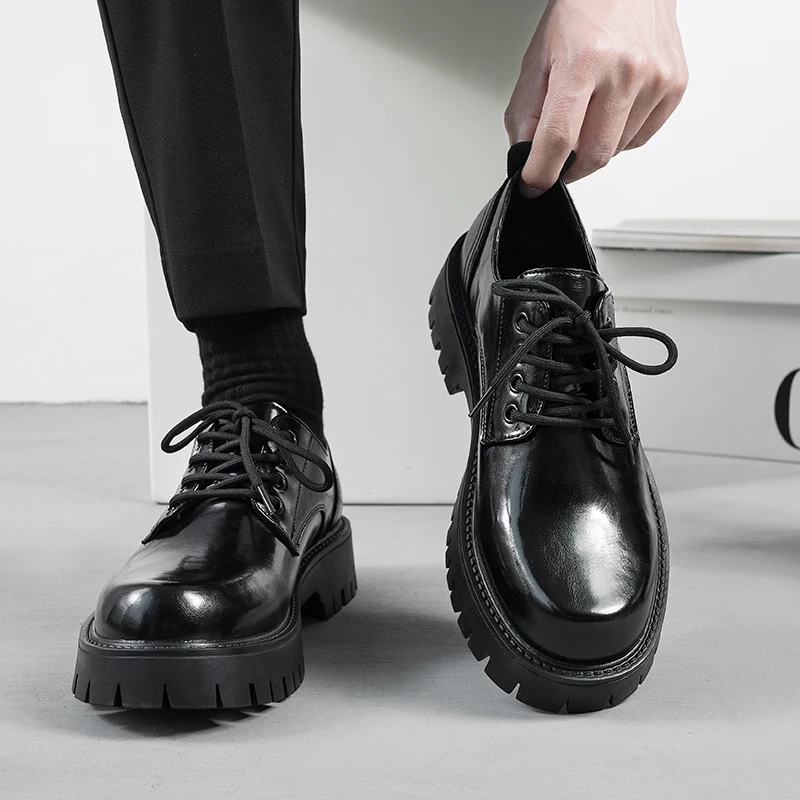 

Men's casual thick soled leather shoes Luxury designer British style Office Dress Party 38-46 Hot Trendy Black Versatile