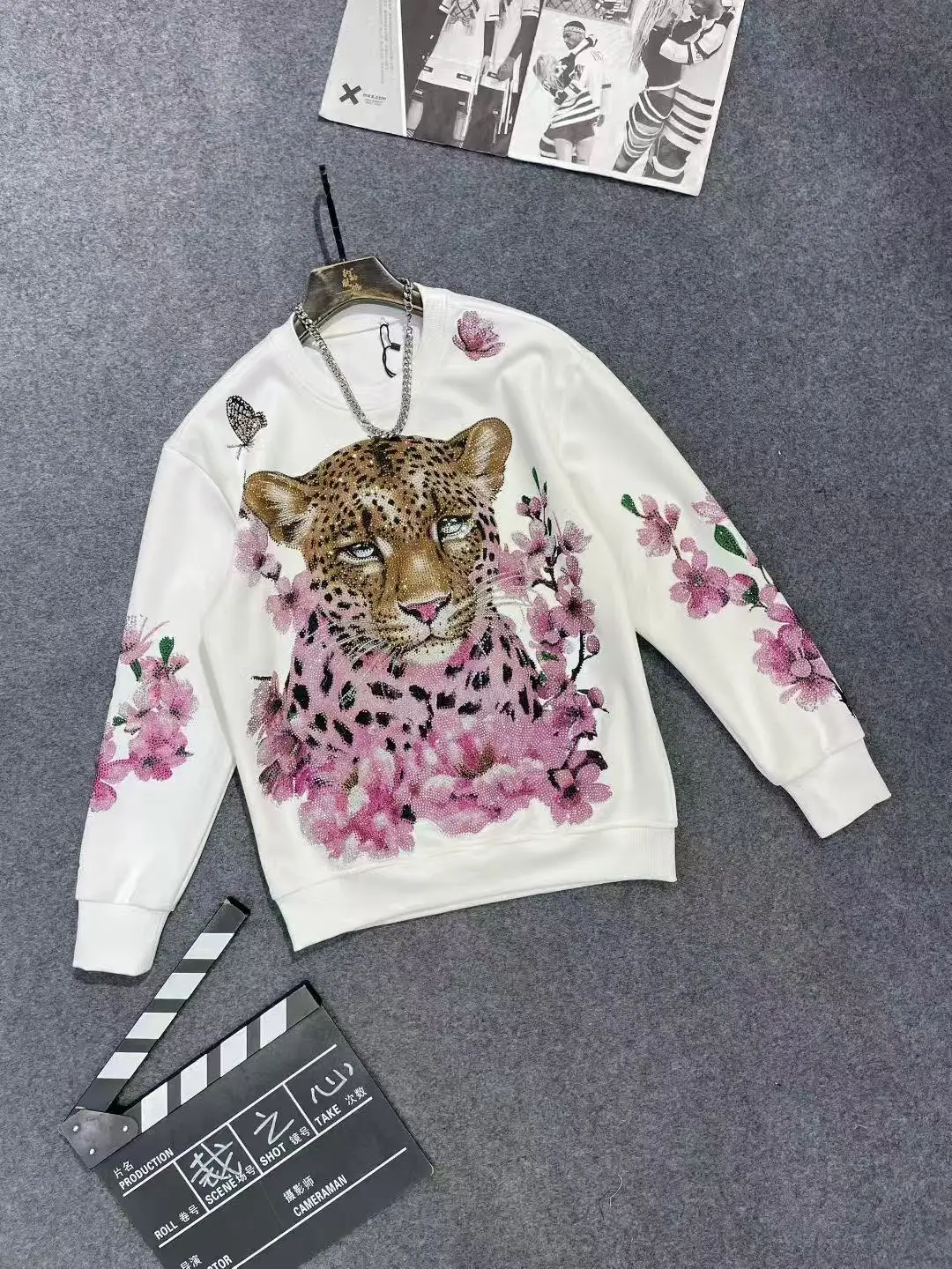 2025 New Autumn Fashion Trendy Casual Versatile Sweatshirt Loose Heavy-duty Rhinestone Round Neck Long Sleeve Sweatshirt for Men