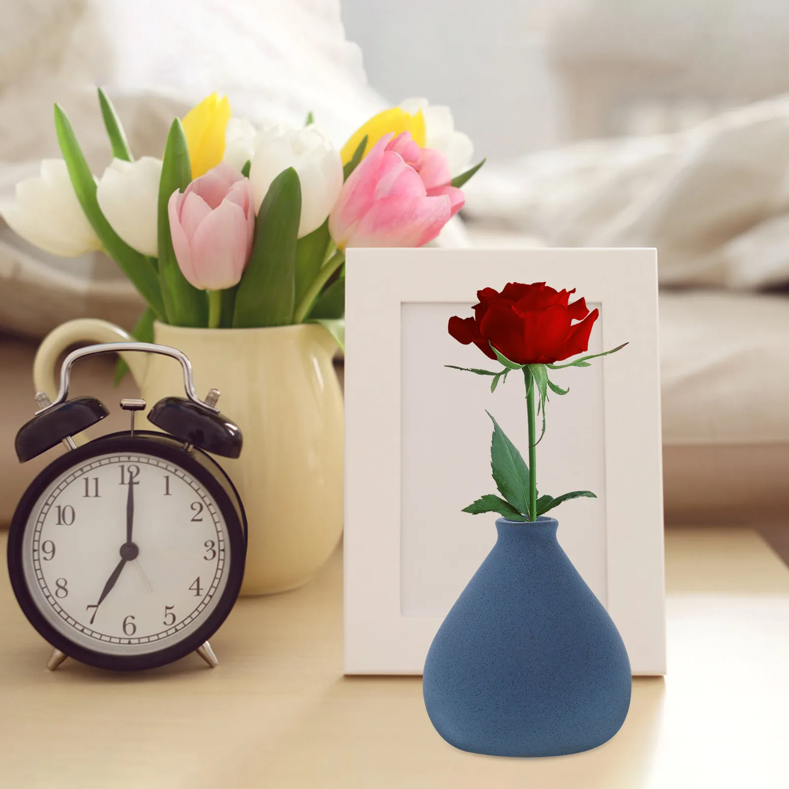Ceramic Flower Vase Decorative Modern Small Vase for Home Office Tabletop Bookshelf Decor Floral Arrangement Pot Dried Flower
