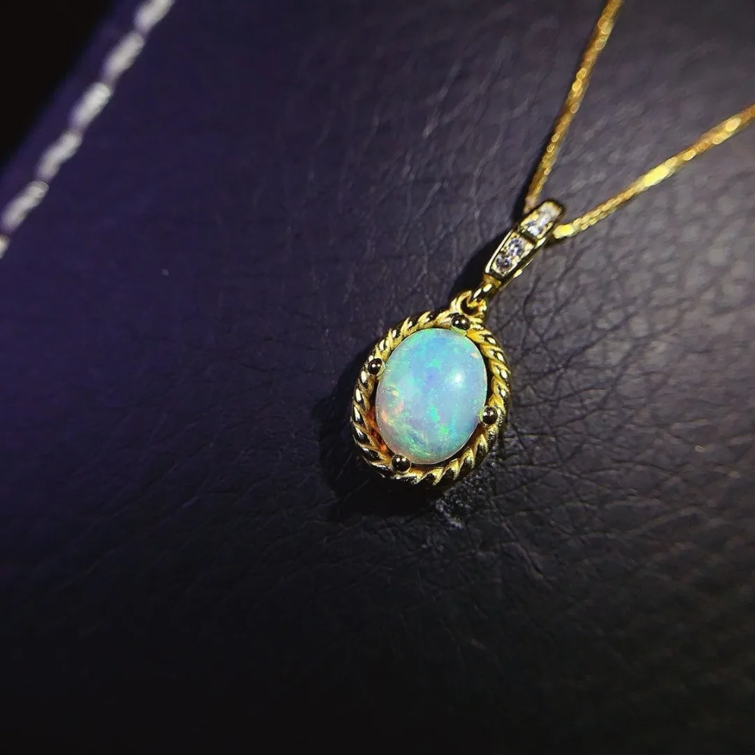 

Sumptuous Opal S925 Silver Pendant Premium Ladies Jewelry with Sparkling Natural Gemstone Jewelry Designer Design