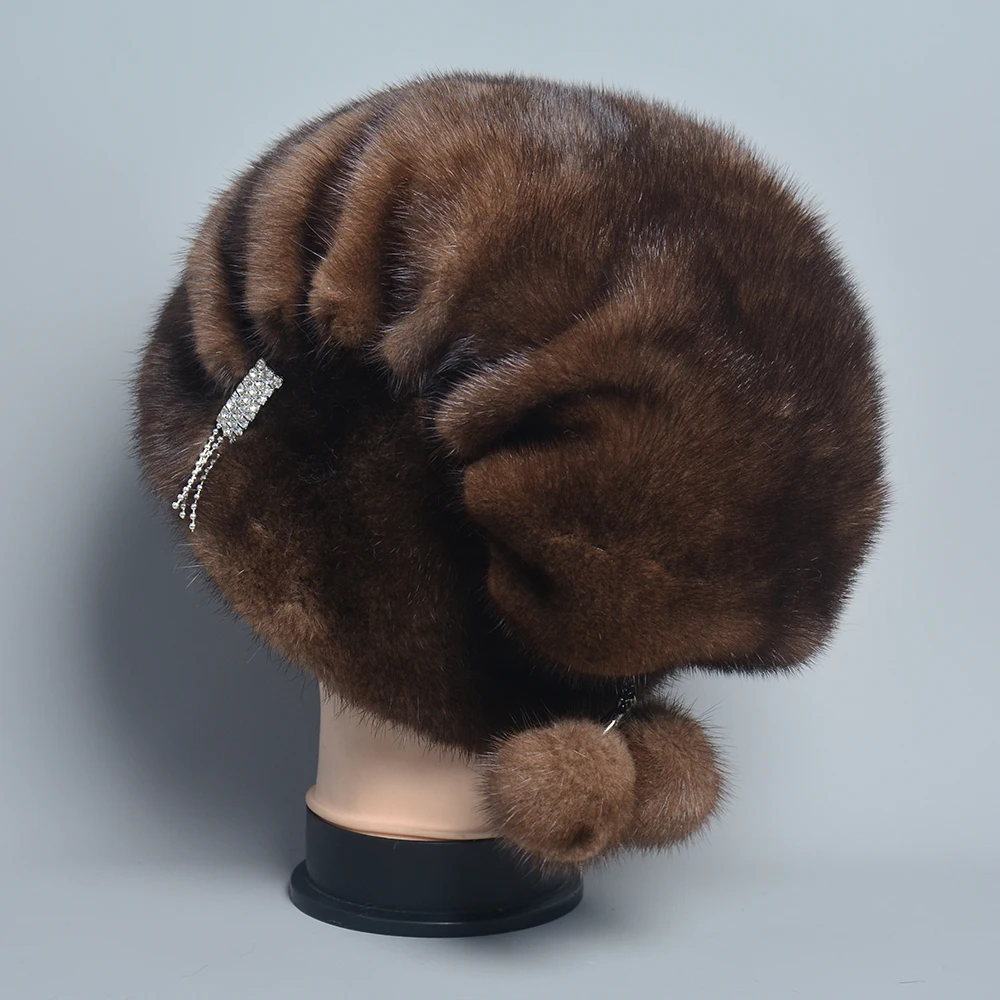 2024 New Russian Fur Hat Winter Warm Natural Mink Fur Hats For Women Classic Luxury Caps Earflap Christmas Hat