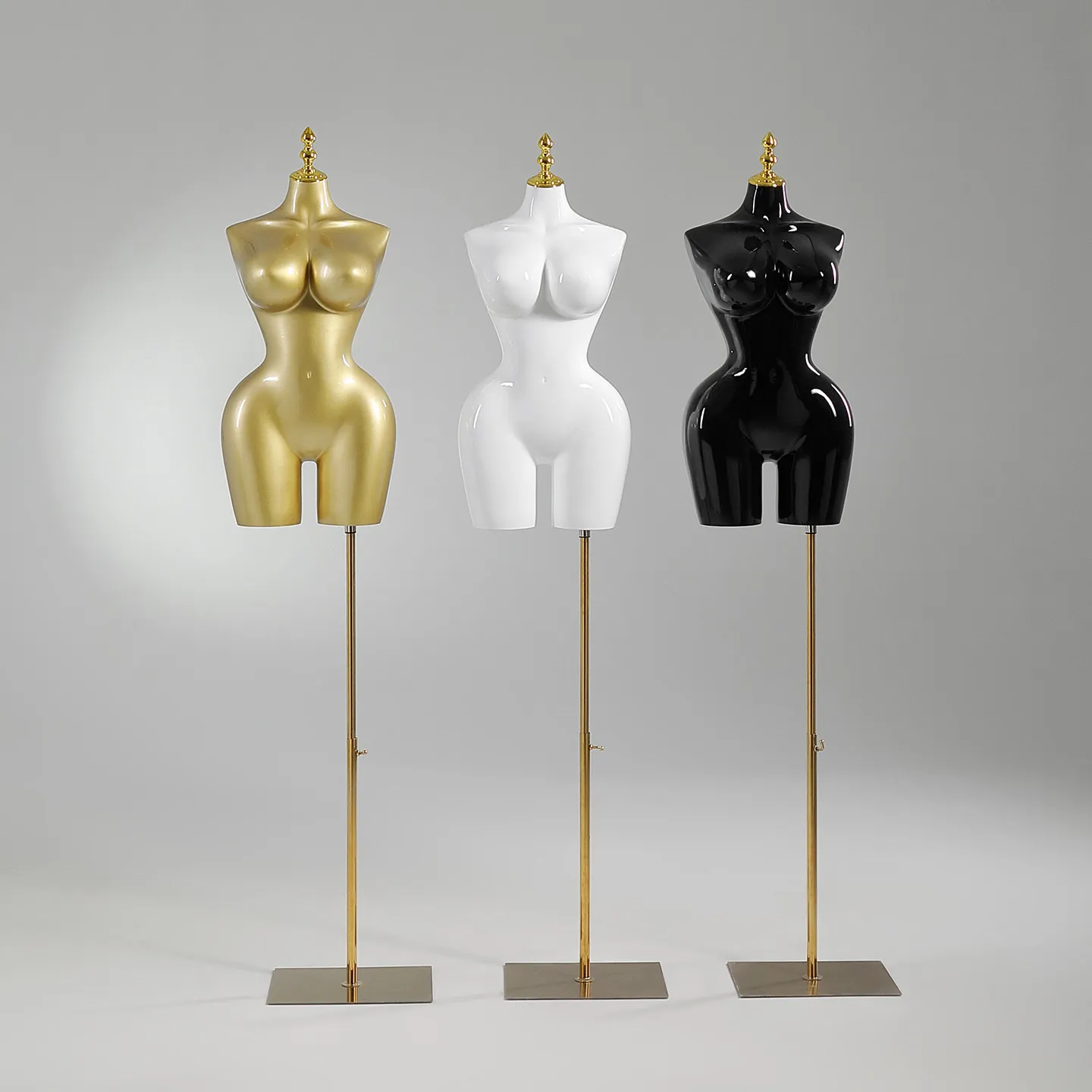 New European and American plus size props female bust doll clothing store special display stand fat hip narrow waist platform