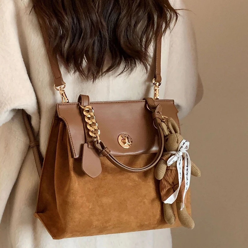 

Сумка на плечо для отдыха и путешествий для женщин, замшевая школьная сумка, женский повседневный рюкзак большой вместимости с подвеской в виде кролика