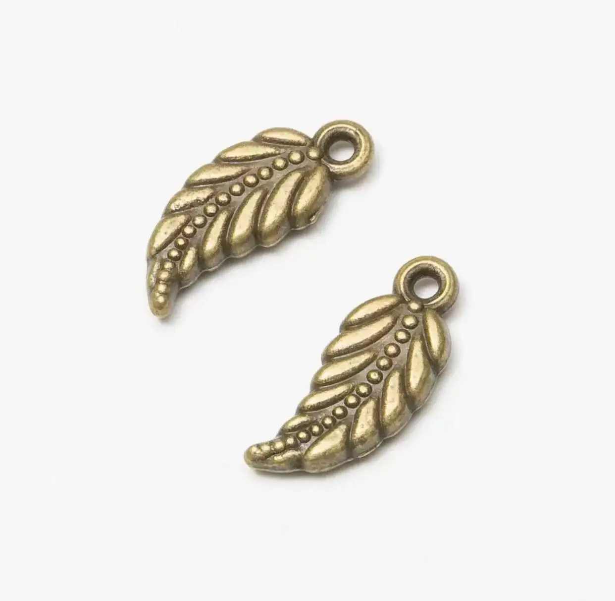 

30pcs 7*18mm Alloy metal leaf pendants for jewelry handmade HWL2609