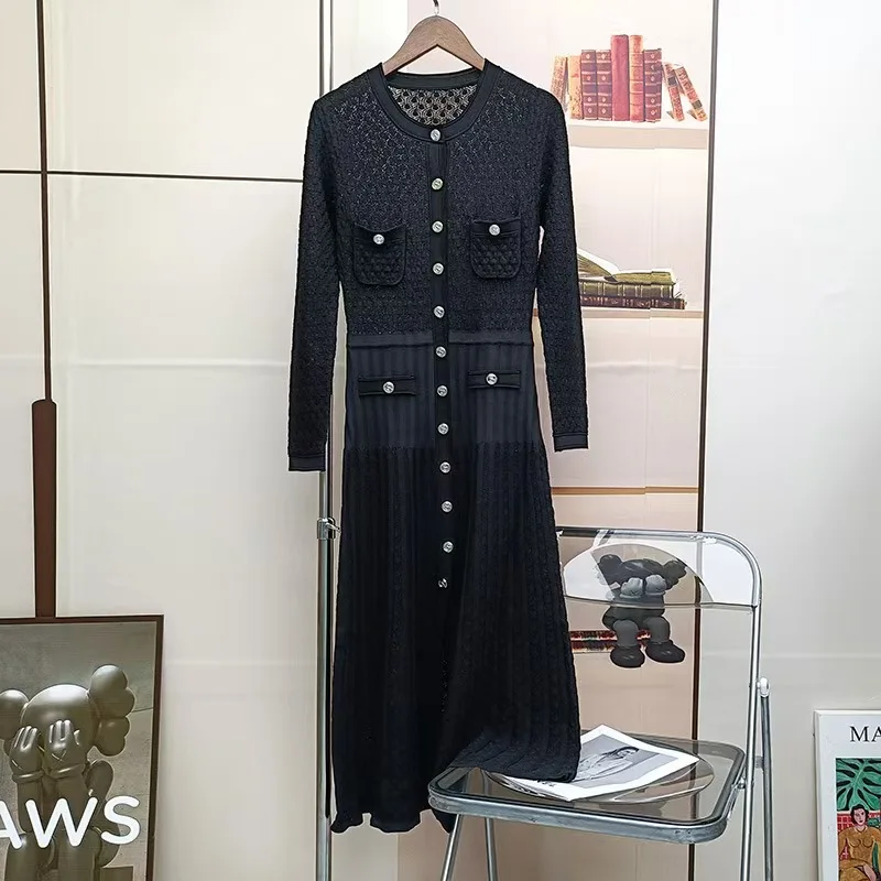 2024 Autumn Winter Fashion Black Long Sleeve O Neck Single Breasted Knit Dress Women Green Elegant Slim Pleated Long Dresses