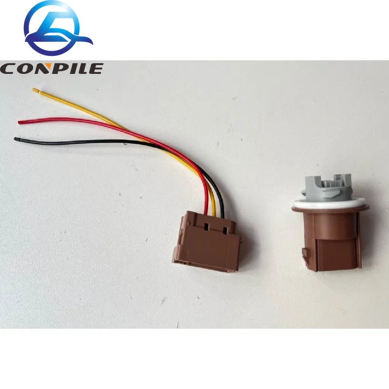 

A set for Ford Taurus Edge Lincoln MK 2011-2019 Halogen Headlamp Bulb Socket W/harness 8A8Z-13411-A YF1Z-13411-CA 2U5Z-13411-SA
