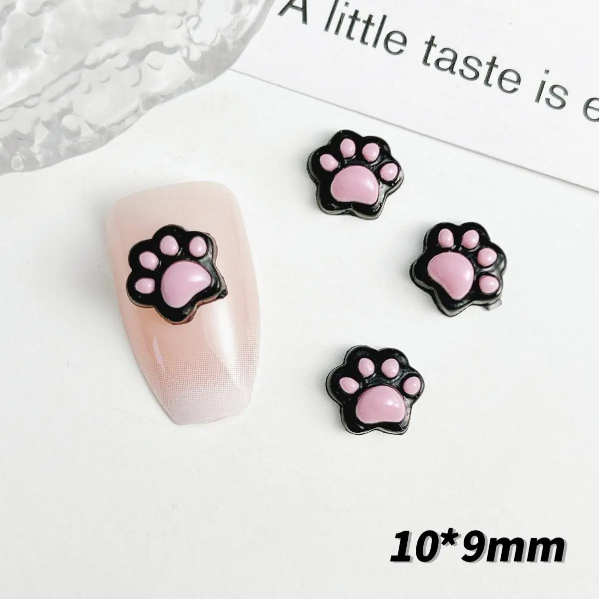 Resina 3D Simpatico cartone animato Artiglio di gatto Pendenti e ciondoli per nail art Dolce luce notturna Artiglio di gatto Decorazioni per nail art Colla crema Accessori artigianali fai da te