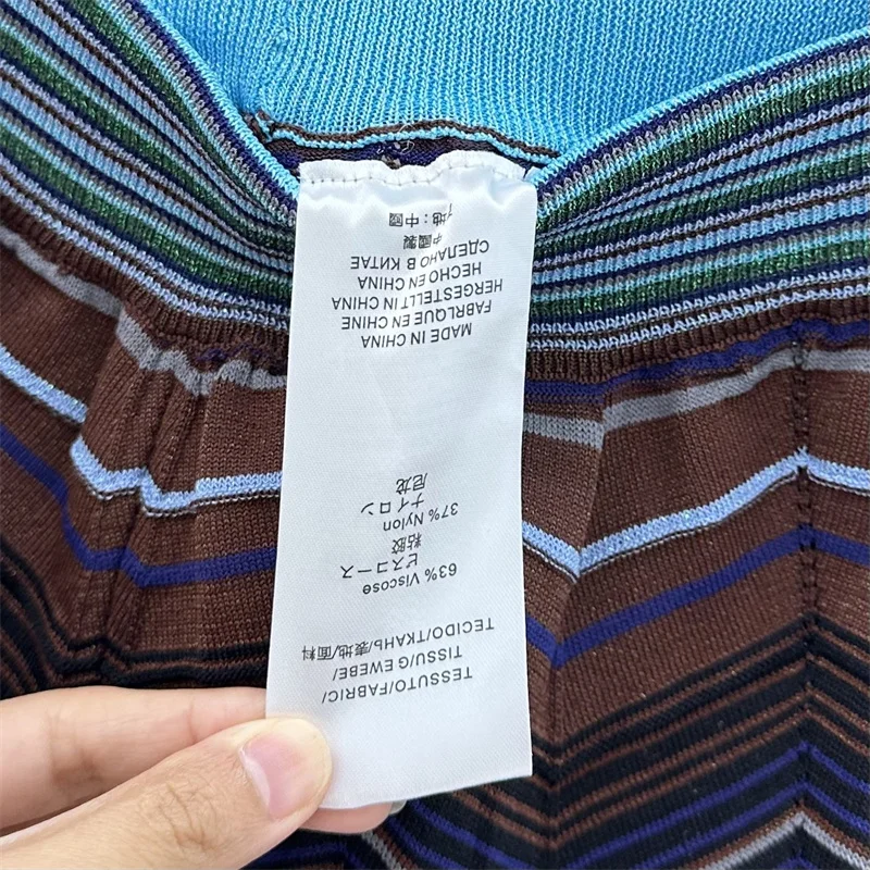 women's 2-piece sets New elastic slim sleeveless top for summer 2026 Metal yarn blend women's pants Colorful striped pants set view 6
