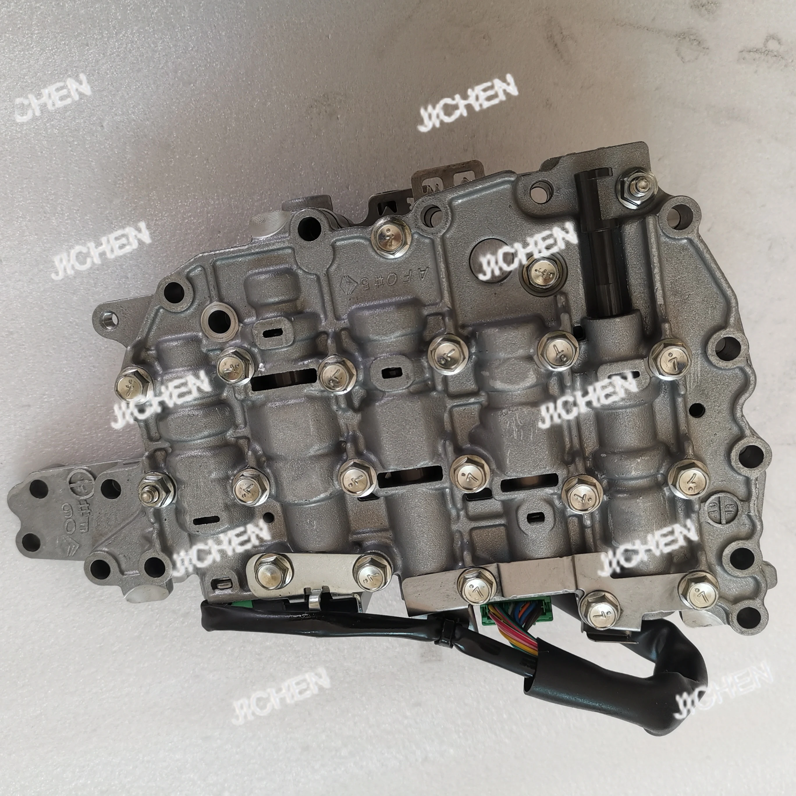 JF011E RE0F10A CVT Valve Body Assembly With Pressure Switch For Mitsubishi Auto Parts