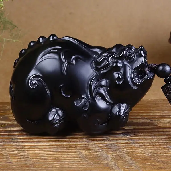 

Xinjiang Hetian Jade, Ink Jade, Pixiu Big Hand Piece, Su Gong Carving, Classic Atmosphere