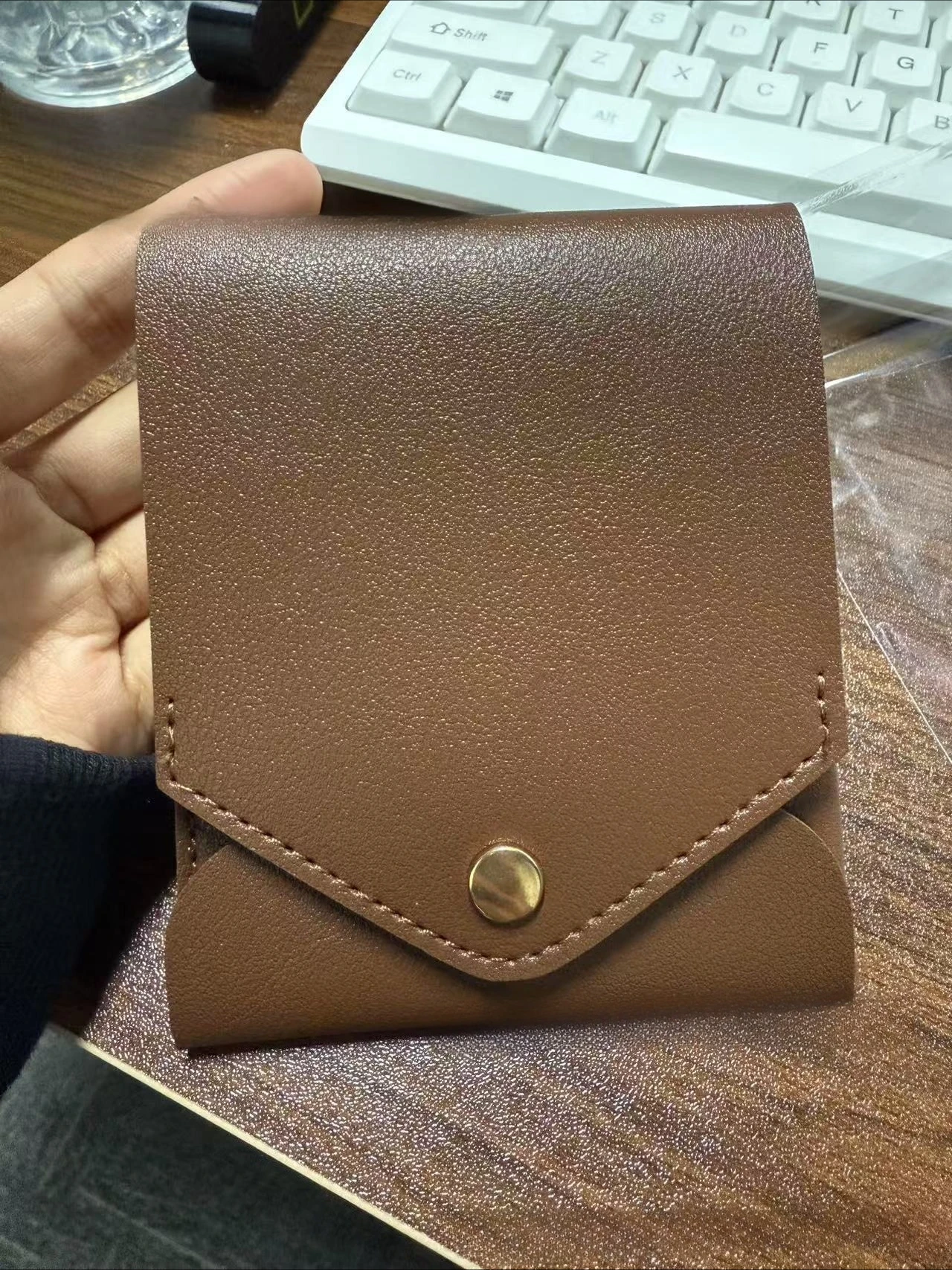 Cartera compacta multifuncional Cartera compacta multifuncional