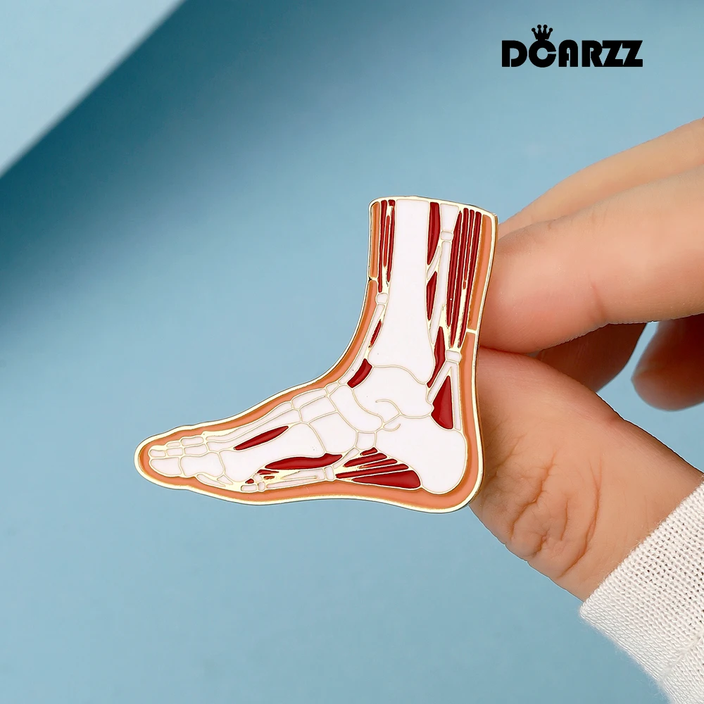 DCARZZ Medical Foot Anatomy Enamel Pin Orthopedic Podiatry Theme Brooch Jewelry for Orthopedic Surgeons Lapel Badge Accessories