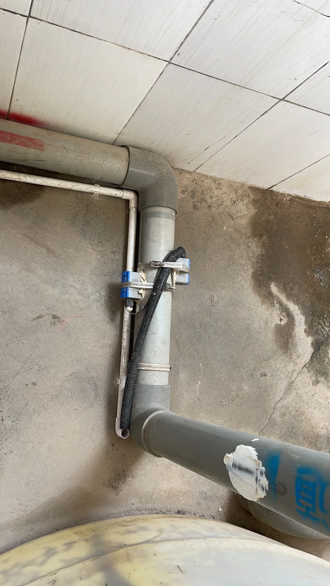 2026 Hot Sale Suitable for Various Pipe Materials & Sizes Water Wall Mounted Ultrasonic Flow Meter 4