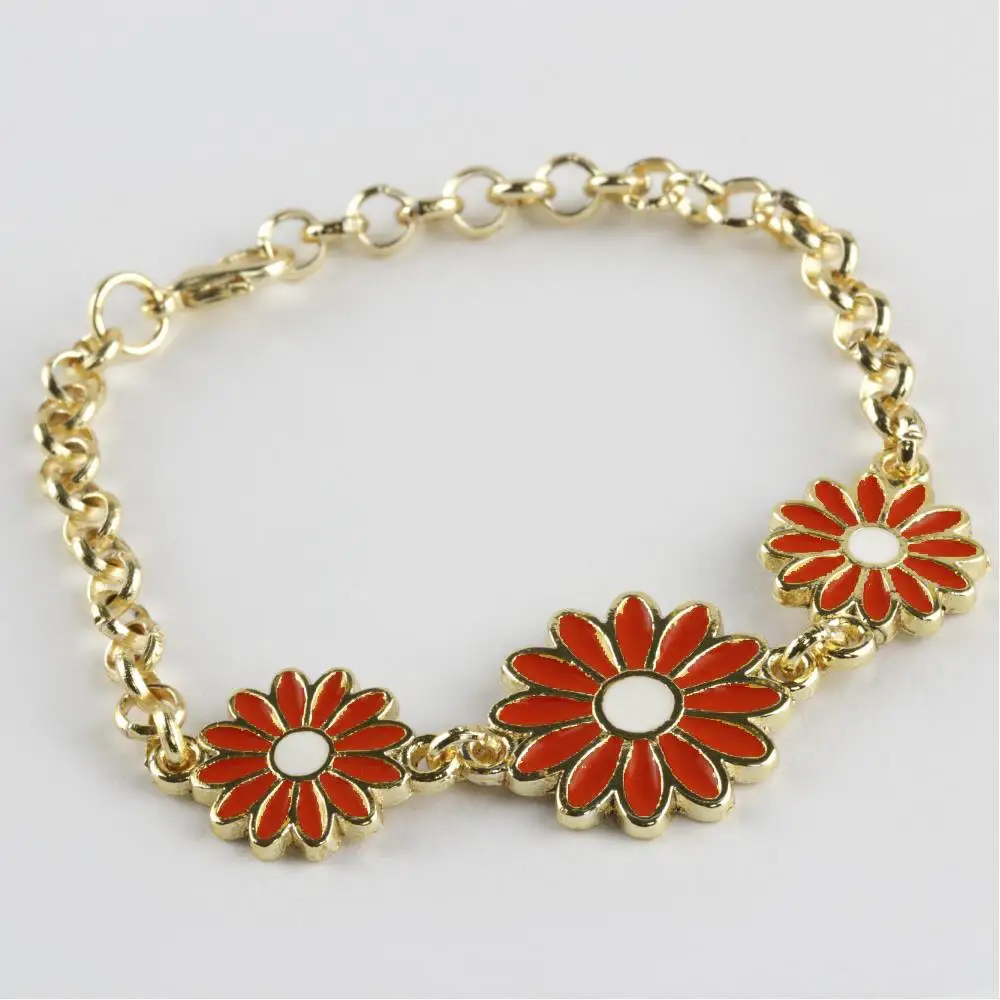 Daisy Figural Chain Bracelet