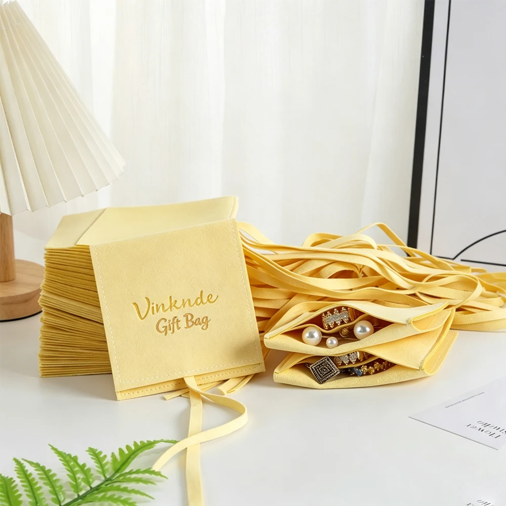 

100Pcs/Lot Customize Logo Microfiber Suede Jewelry Pouches Gift Packaging Bags For Ring Earrings Oil Organizer Bag with Divider