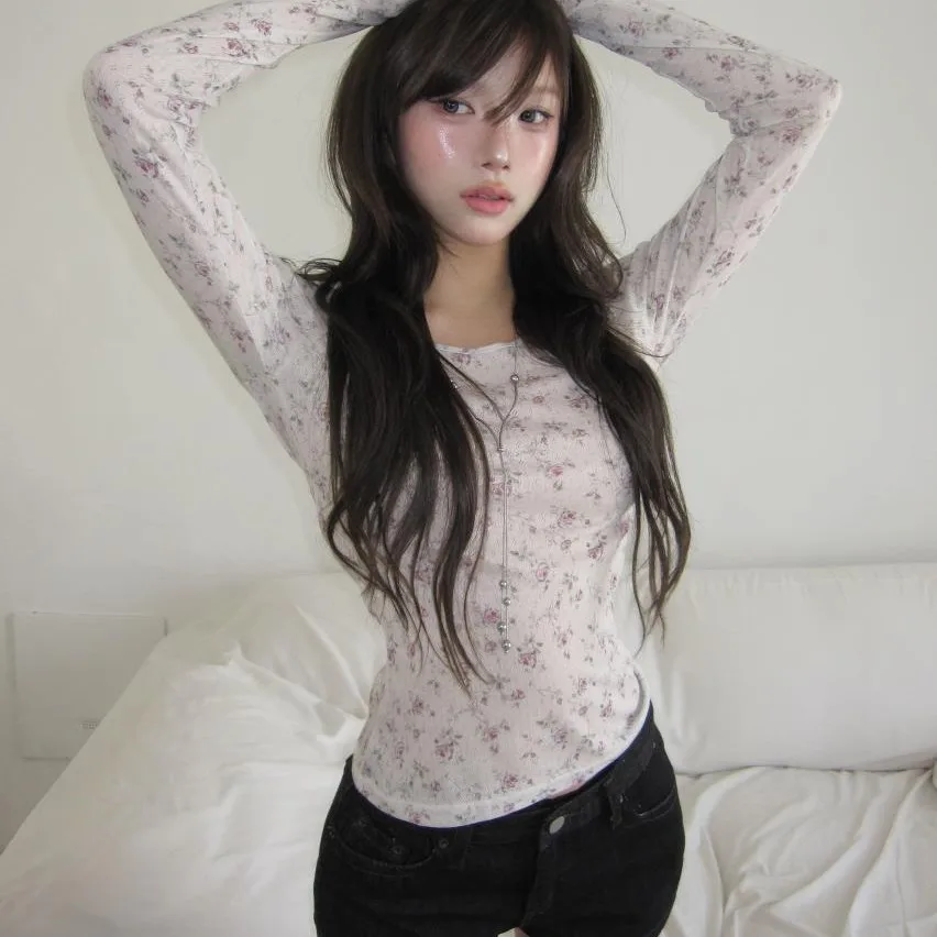 Chic Korean Floral Print Thin Long Sleeve Women's Top Slim Fit round Neck Semi-Transparent Base Shirt Atmosphere Feeling T-shirt