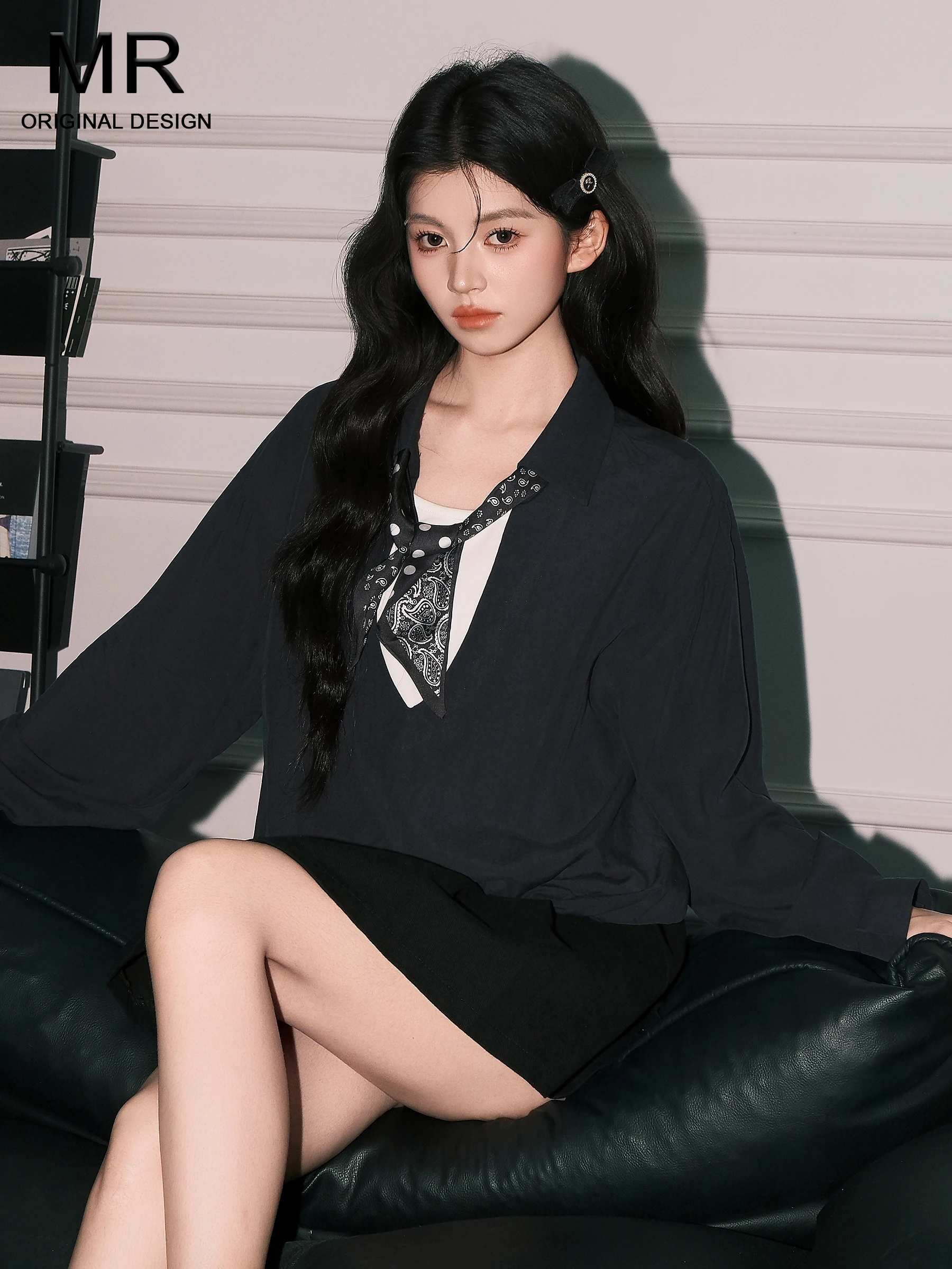 

Elegant Long Sleeve Shirt Women's Collar Scarf High-End Feel Early Autumn New Style Color Block Fake Two-Piece Beautiful Pers...