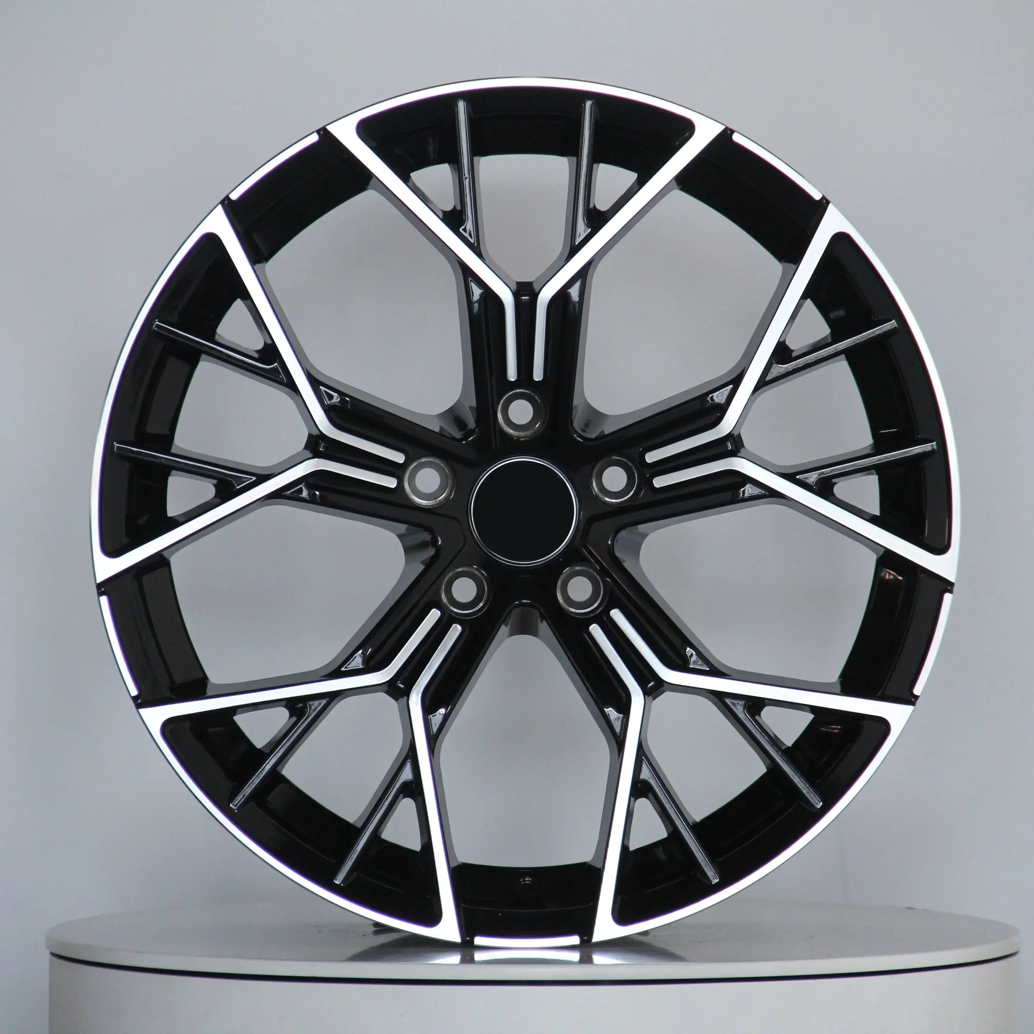 RC RTS  passenger car wheels  hubs rims for M8 wheels casting 5x112 5x120 wheels 18 19 20 inch rims alloy