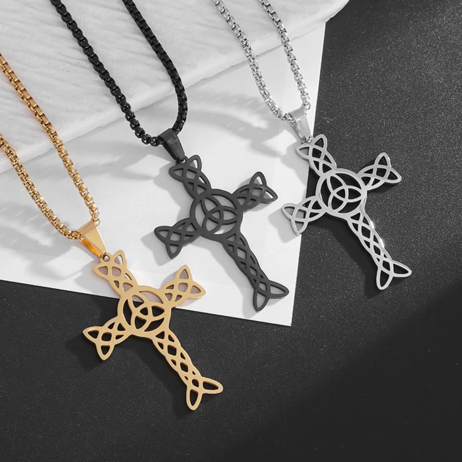 Edelstahl-Halskette mit keltischem Knoten-Kreuz-Anhänger, Dreifachknoten, irischem Knoten-Kreuz, Amulett, Schmuck, Geschenk für Männer und Frauen – Detail 5