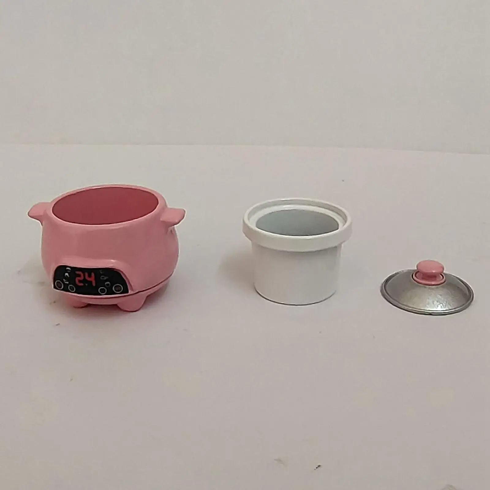 

1 12 Scale Mini Electric Stew Pot Alloy Dollhouse Kitchen Furniture Accessory with Opening Lid for Miniature House