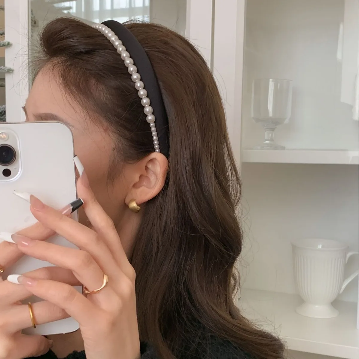 

High Crown Volumizing Headband Pearl Decorative Hair Band for Women Daily Use Face Wash Premium Elegant Beige