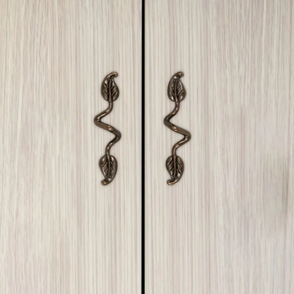 

Zinc Alloy Leaf Shape Pulls Hole Distance Leaf Shape Vintage Pulls European Style Decorative Cabinet Pulls Cabinet Doors