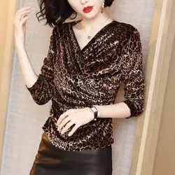 Vintage Printed V-Neck Folds Leopard Shirt Women's Clothing 2022 Autumn New Oversized Casual Pullovers All-match Commute Blouse