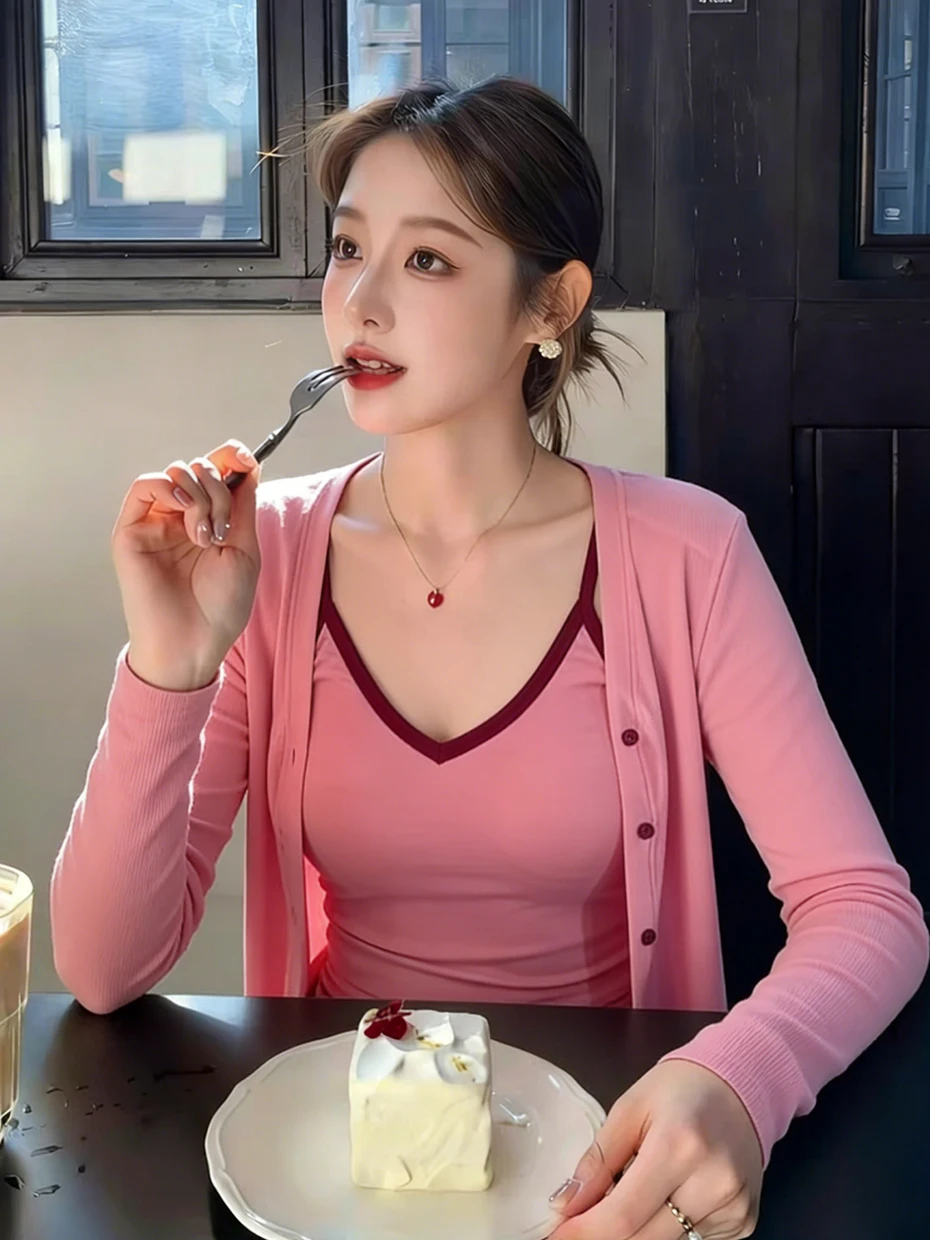 

Ice Silk Knitted Cardigan And Skirt Set Women's Summer Beautiful Matching Short Top Sun Protection Two-Piece Suit Commute Style