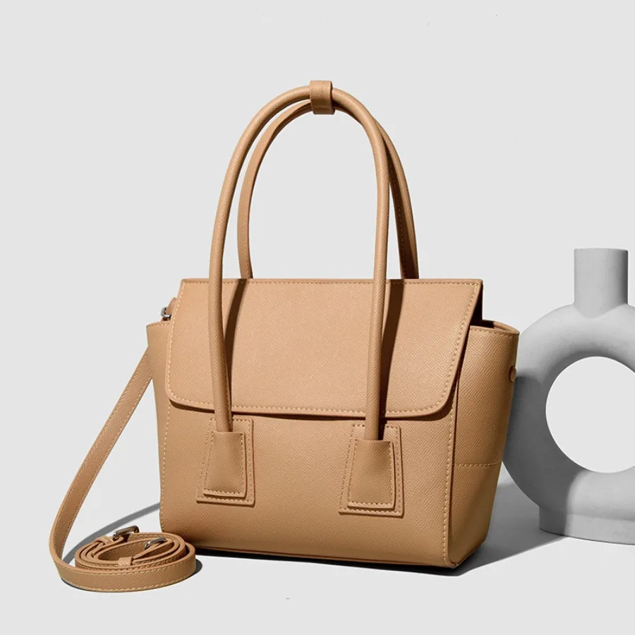 

Fashionable retro handbag smile-shaped bag high-end stylish commuting women's simple high-quality elegant shoulder bags