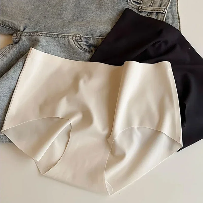 

Женские бесшовные трусики из ледяного шелка, сексуальное нижнее белье, быстросохнущие трусы, женское нижнее белье без следов, прохладные трусики для лета