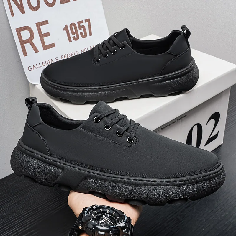 

Men All Black Casual Low Top Leather Shoes Lace Up Thick Non Slip Sole Durable Daily Outdoor Working Commute Fashion Sneakers