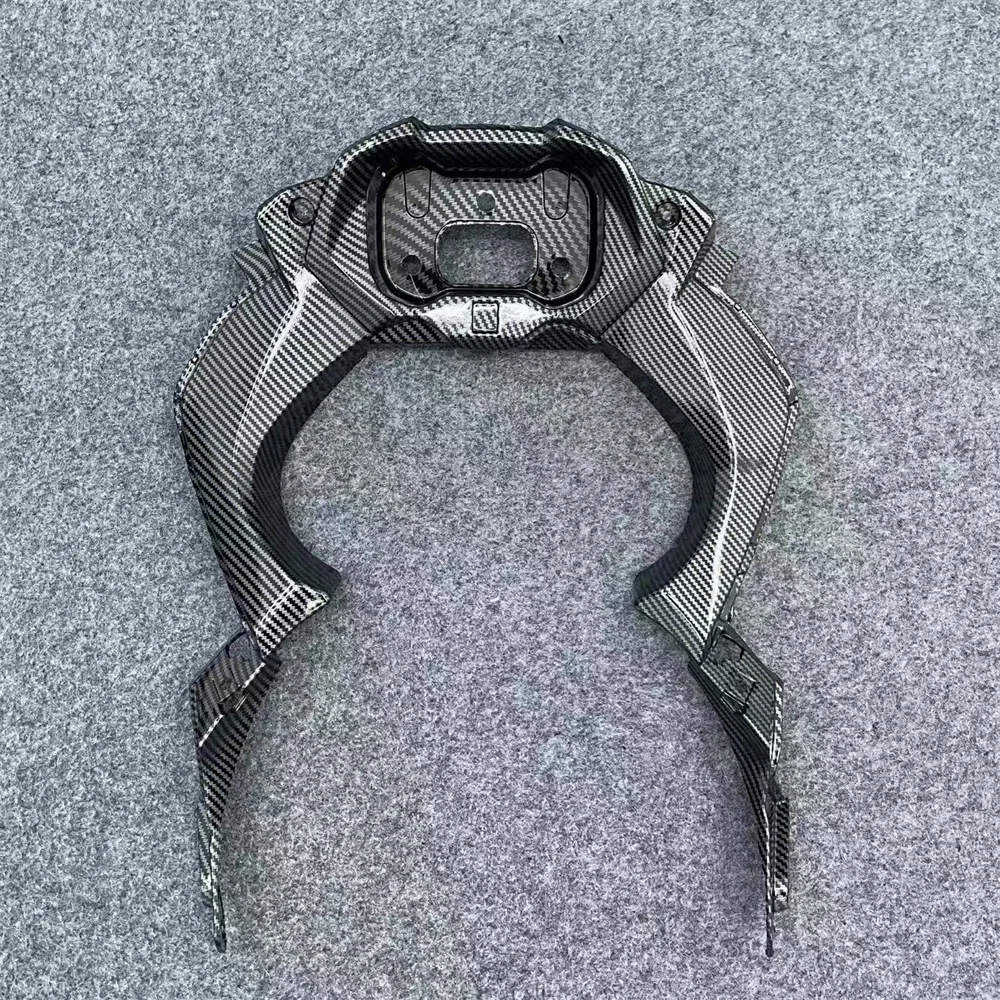 ABS motorcycle fairing is suitable for GSX250R instrument cover plate 11 12 13 14 15 16 17 18 19 20 2021-2024 carbon fiber paint