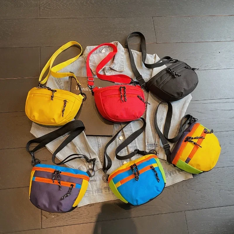 

Korean Style Nylon Half Moon Bags Large Capacity Waterproof Dumpling Shoulder Bag Lightweight Color Contrast
