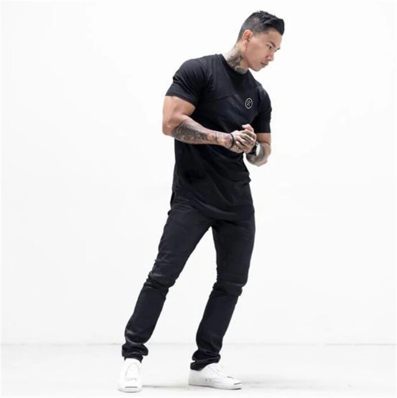 Summer Mens Breathable Gym Workout Fitness Weight training Climbing Sleeves Sports Trend Stitching Contrast Cotton Tops T-shirts