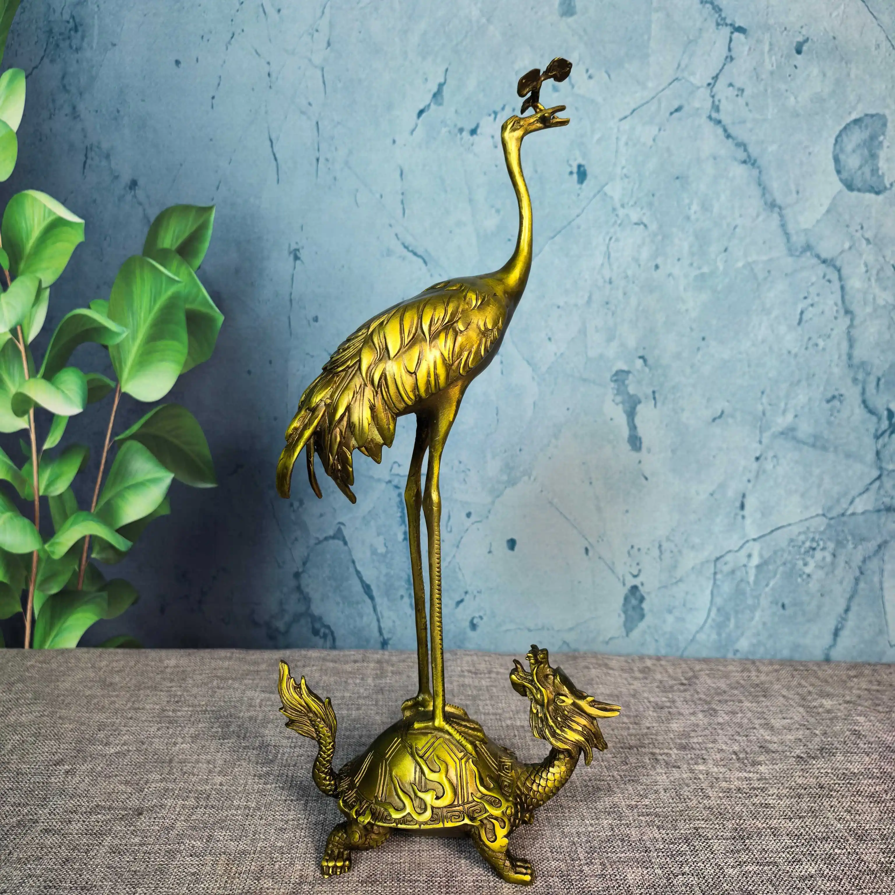 Elegant Brass Dragon Tortoise and Crane Figurine – Exquisite Desktop Decorative Sculpture Home Décor Artisan Craftsmanship