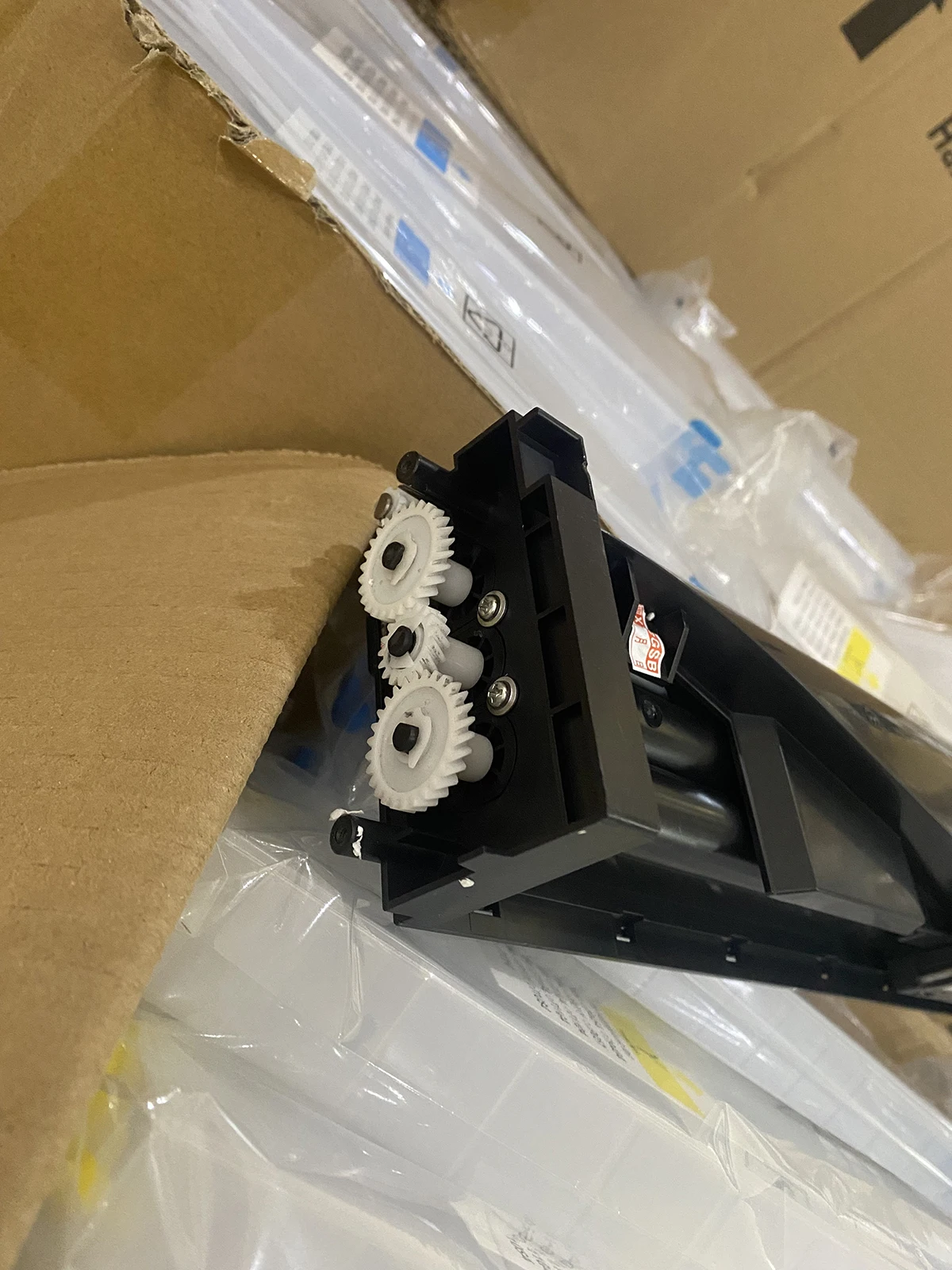 

90% оригинальный блок разработчика DV411 для Konica Minolta Bh223 Bh363 Bh283 Bh423 Блок обработки изображений Не содержит разработчик