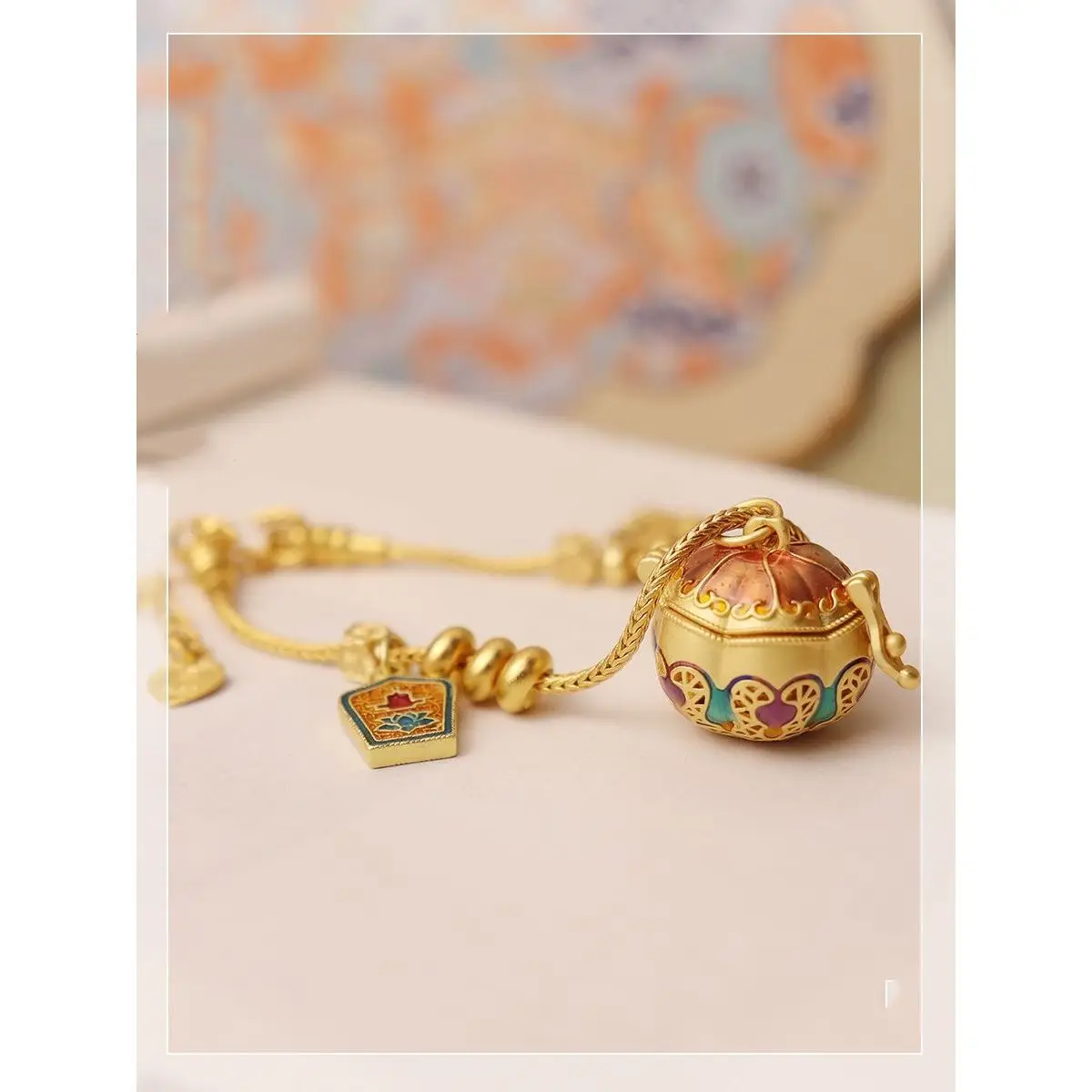 China-Chic Enamel Perfume Bag Necklace National Style White Bracelet Can Open Pendant New Chinese High Level