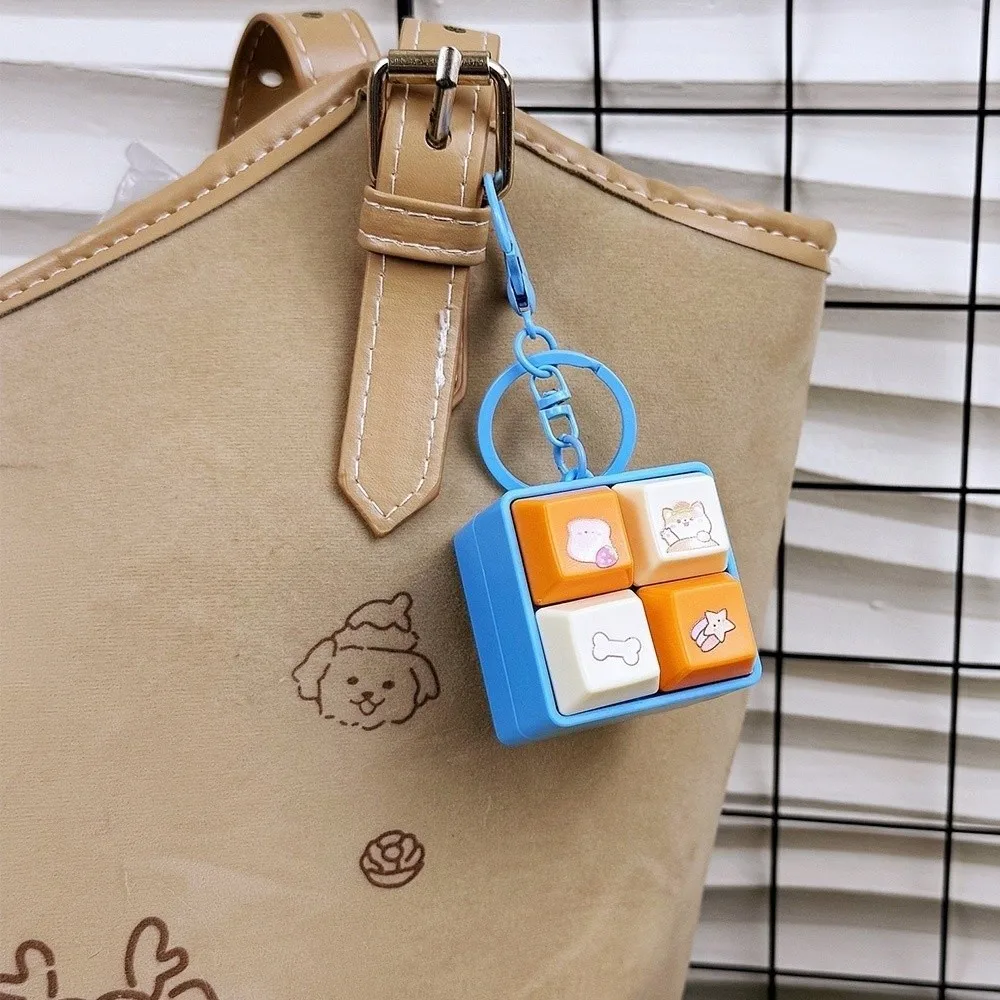 New Cartoon Fidget Keychain Keys Button DIY Keyboard Finger Keyboard Caps Pass The Time Keycap Squeeze Music Keychain