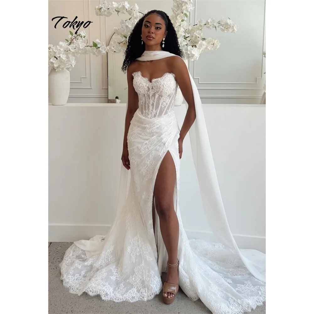 Tokyo Customized White Side High Split Wedding Dresses Strapless Sleeveless Bridal Gowns 2025 Mermaid Court Train Wedding Gowns