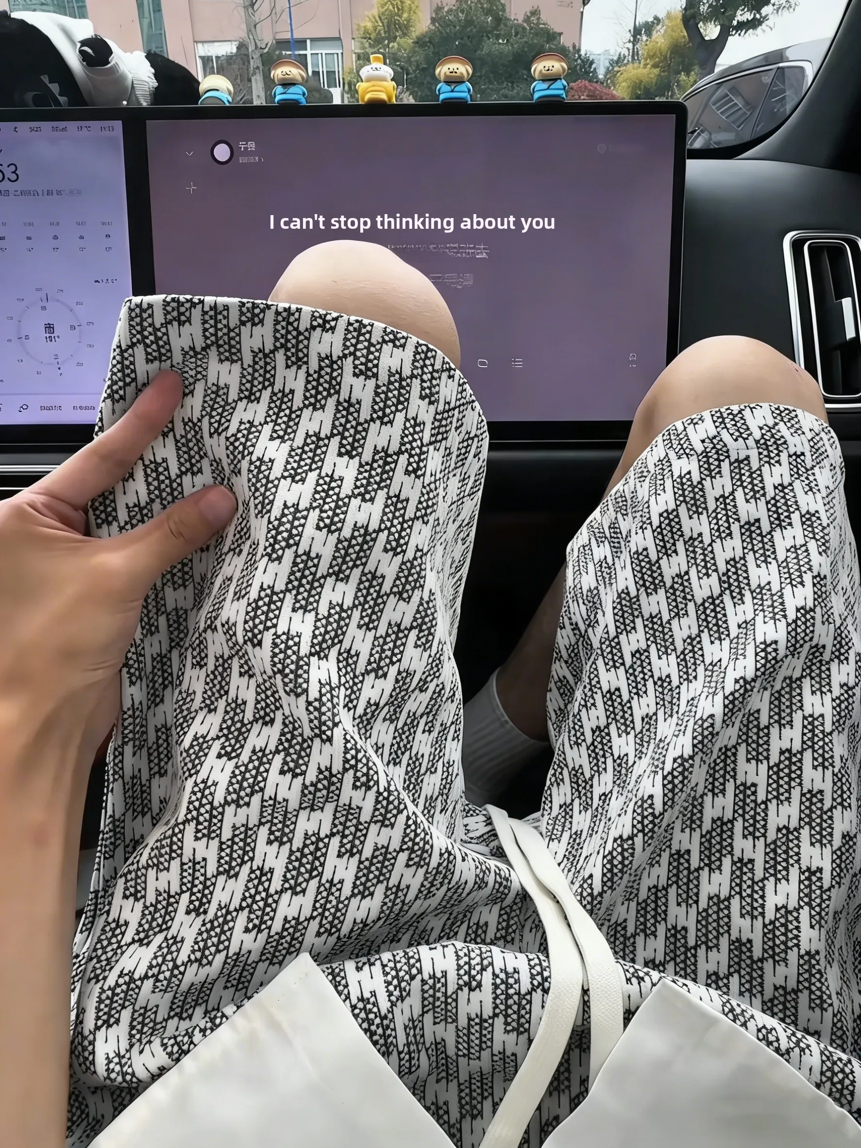 

Men's Knitted Short Pants Summer Casual Loose Fit Five-Quarter Length Fashionable Design Preppy Style Elastic Waist Shorts