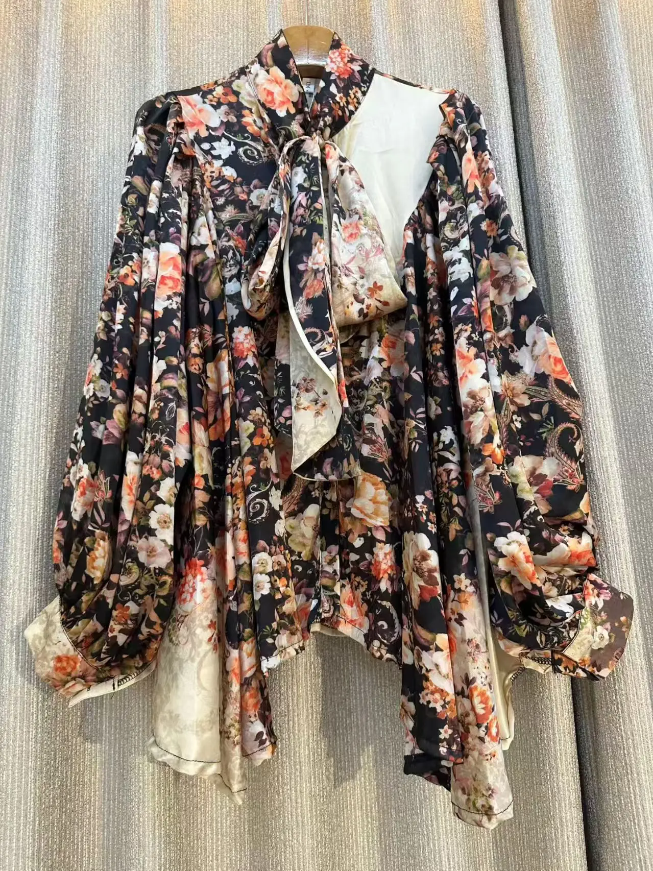2025 Nieuwe Chic Fashion Runway Herfst Lace-up Print Casual Blouses Voor Vrouwen Boog Elegante Losse Lantaarn Lange Mouw Party shirt